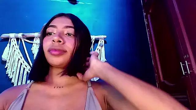 anais_tgn from StripChat