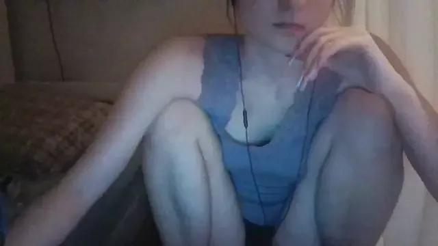 Analitayoung from StripChat