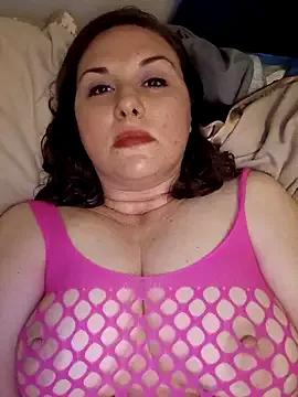 Analsquirtdoll69 from StripChat