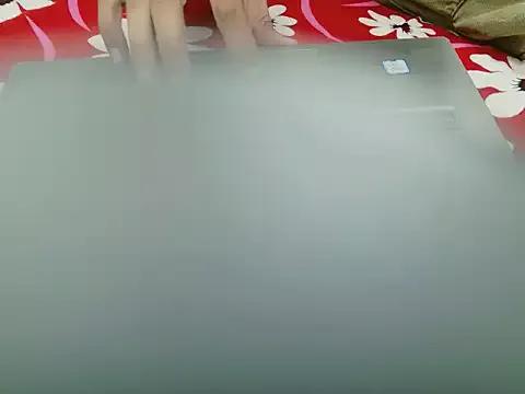 Anamikastriking webcams show profile image 