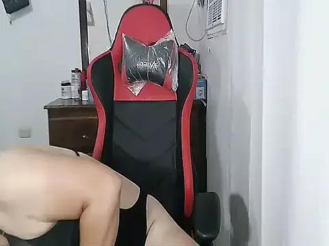 anapaulaa from StripChat