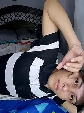 ANDERZONSTRIP webcams show profile image 