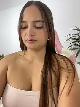 Andrea-Lu from StripChat is Freechat