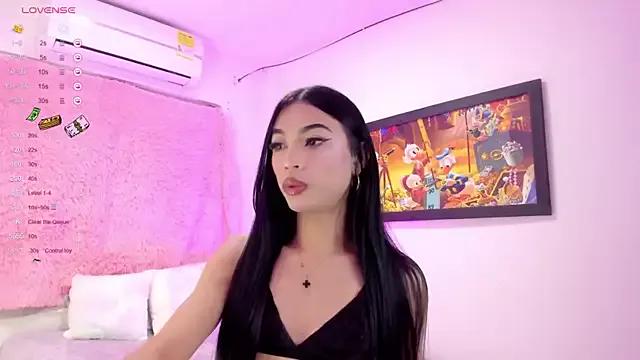 AndreaSweet_ from StripChat is Freechat