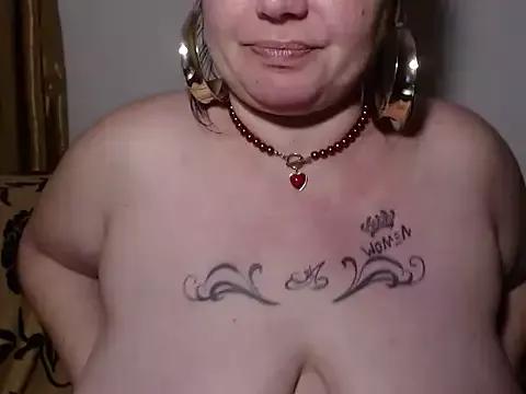 Photos of andreea2011 from StripChat is Freechat