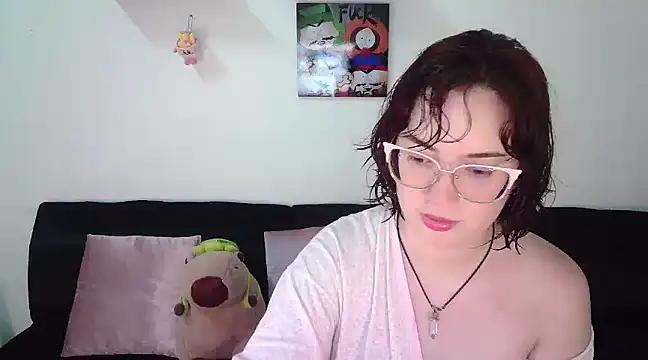 Explore our live girls sluts from our Custom and Multi clubs and checkout exclusive access to highly interactive content, such as shape, hair, titties, pussy type and many more.