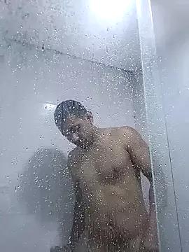 Andyy_Carterr from StripChat is Freechat