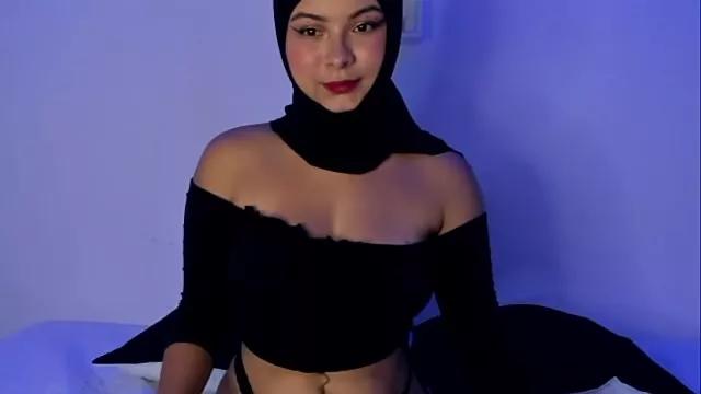 aneesa_darzi from StripChat