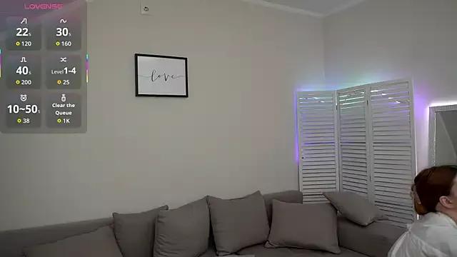 Ange_Fox webcams show profile image 