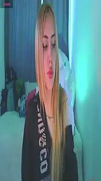 Explore our live girls sluts from our Custom and Multi clubs and checkout exclusive access to highly interactive content, such as shape, hair, titties, pussy type and many more.