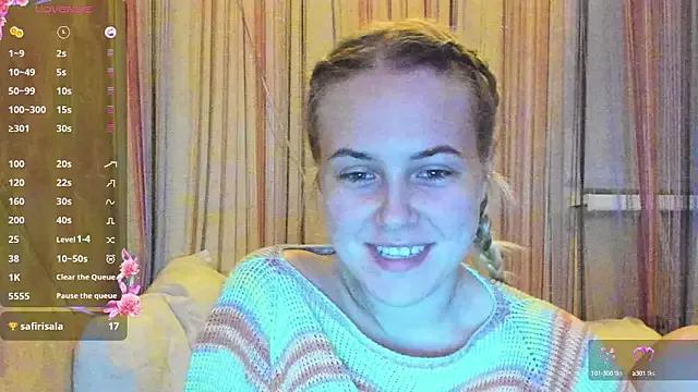 AngelAnty from StripChat is Freechat