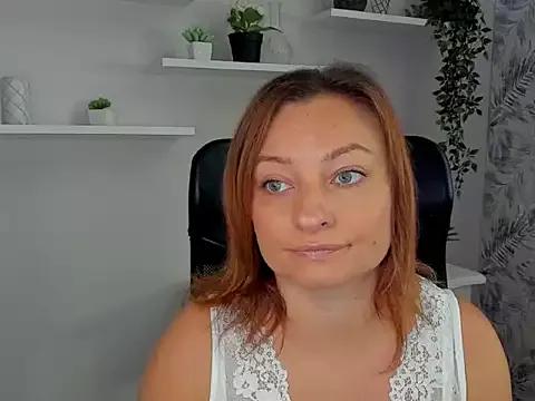 angelaSamt from StripChat is Freechat