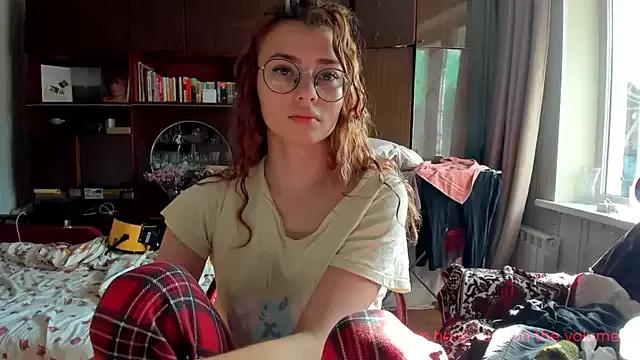 AngelaSwan from StripChat is Freechat