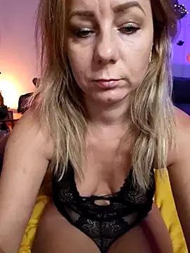 AngelaWild- webcams show profile image 