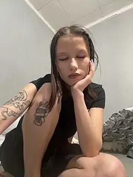 Explore our live girls sluts from our Custom and Multi clubs and checkout exclusive access to highly interactive content, such as shape, hair, titties, pussy type and many more.