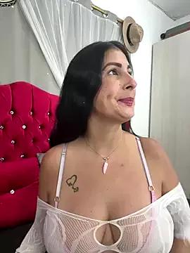 Angelicvill from StripChat is Freechat