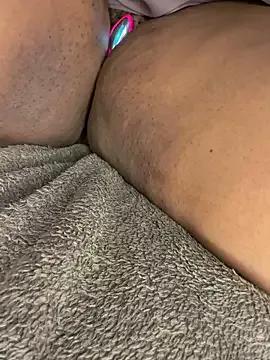 Angelique_bloum from StripChat is Freechat
