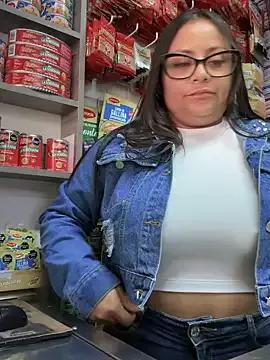 Photos of Angie_e from StripChat is Freechat