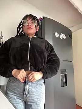 Explore our live girls sluts from our Custom and Multi clubs and checkout exclusive access to highly interactive content, such as shape, hair, titties, pussy type and many more.