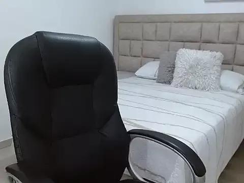 angiehotxox from StripChat is Freechat