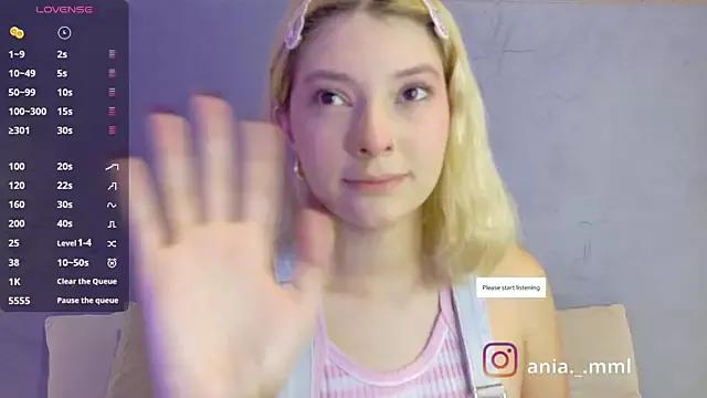 Ania_jones from StripChat