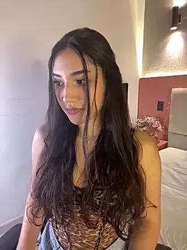 Explore our live girls sluts from our Custom and Multi clubs and checkout exclusive access to highly interactive content, such as shape, hair, titties, pussy type and many more.