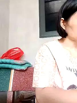 Aninyin22 from StripChat