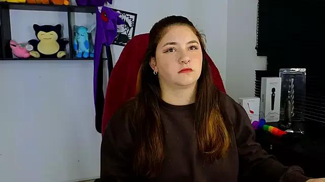 ann_bronw from StripChat