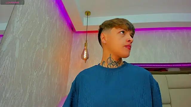 ann_scott_ from StripChat