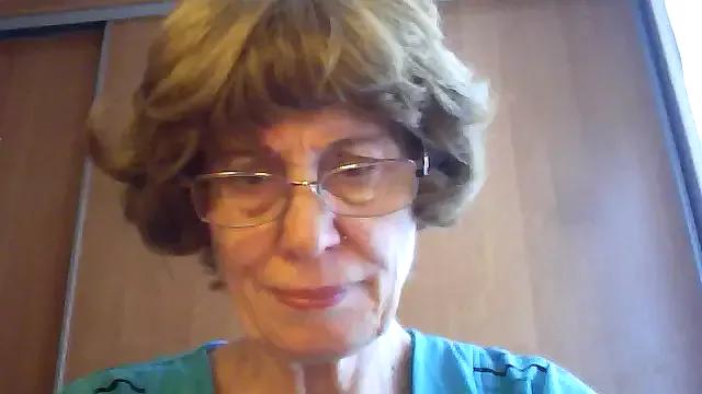 Anna72233 from StripChat