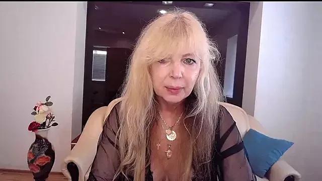 Anna_Diax from StripChat