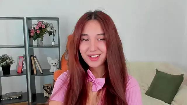 anna_elfi from StripChat