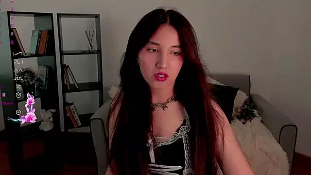 anna_elfi from StripChat