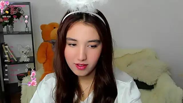 anna_elfi from StripChat
