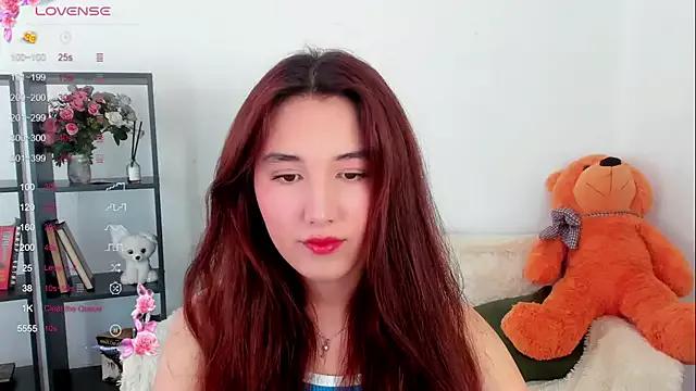 anna_elfi from StripChat