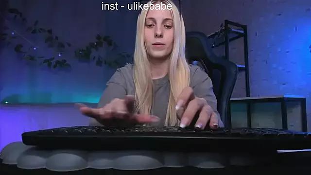 Anna_Fink from StripChat