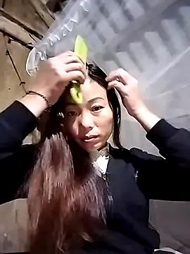 Annaacutee from StripChat