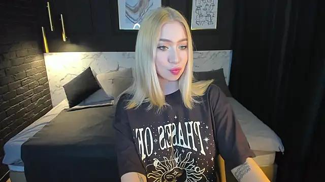 Annabelle_Art from StripChat