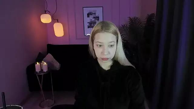 Annabelle_Art from StripChat