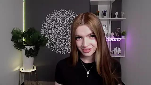 Explore our live girls sluts from our Custom and Multi clubs and checkout exclusive access to highly interactive content, such as shape, hair, titties, pussy type and many more.