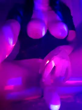 AnnalQueen from StripChat