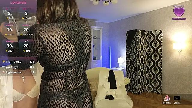Anne_Line from StripChat