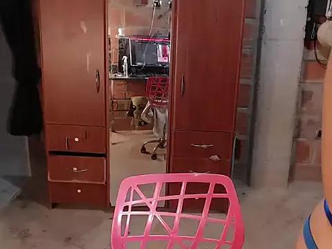 anngela01 from StripChat