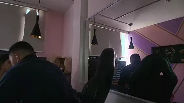 Annie_Lii from StripChat