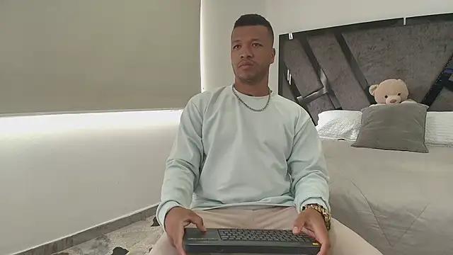 AnnieAndStefan from StripChat