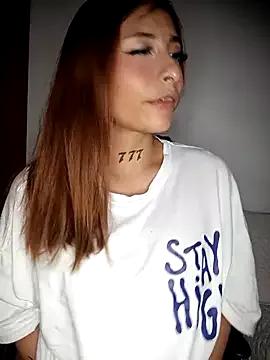 AnnieCouperr from StripChat