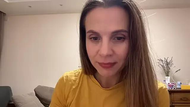 AnnieLove7722 from StripChat