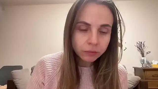 AnnieLove7722 from StripChat is Freechat