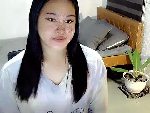 Annierose_ts from StripChat is Freechat