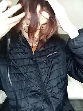 AnnieSparkle from StripChat
